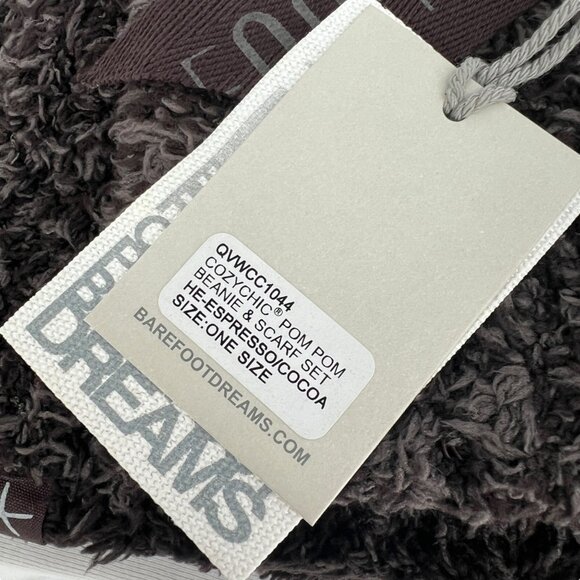Barefoot Dreams Pom Pom Beanie Scarf Set Espresso Cocoa NWT - Picture 3 of 10
